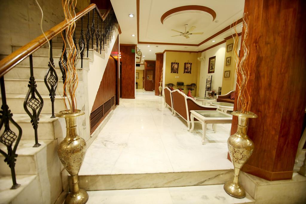 ניו דלהי Hotel Parkway Deluxe מראה חיצוני תמונה