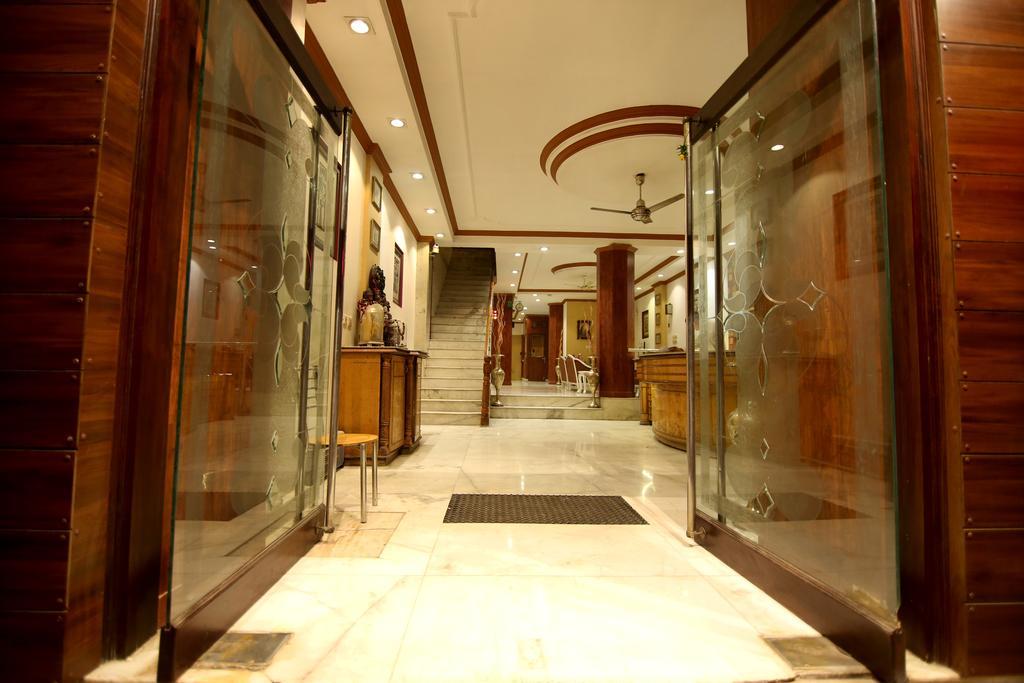 ניו דלהי Hotel Parkway Deluxe מראה חיצוני תמונה